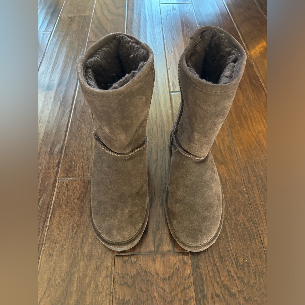 Unisex Brown Bearpaw Boots Size 6/7